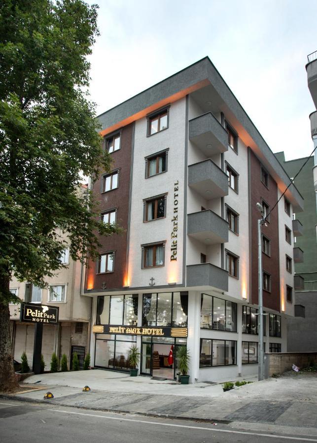 Pelit Park Hotel ทรับซอน ภายนอก รูปภาพ
